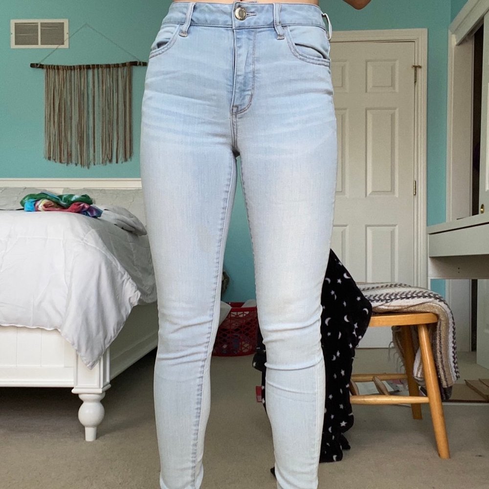 high waisted jeans
